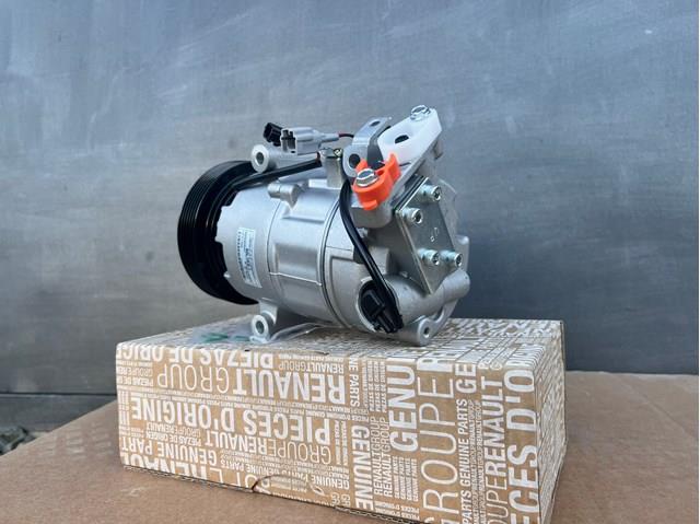 926002352R RENAULT Компрессор кондиционера купить в Харьков