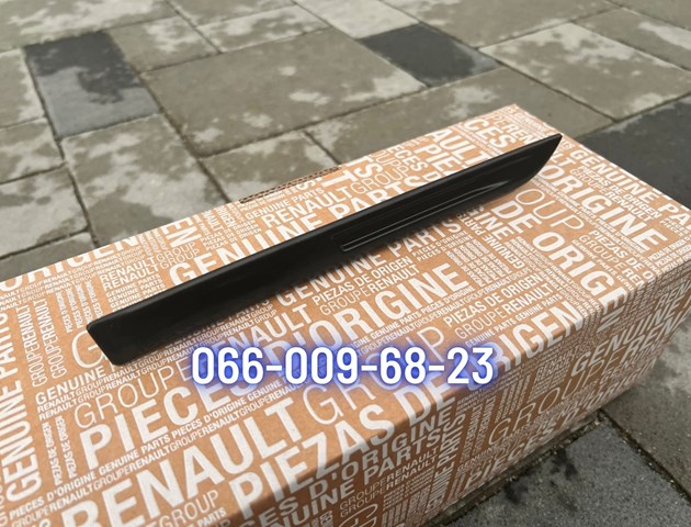 990425039R RENAULT Молдинг крыла переднего правого купить в Ровно