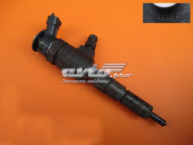 Форсунка впрыска топлива 0445110252 BOSCH
