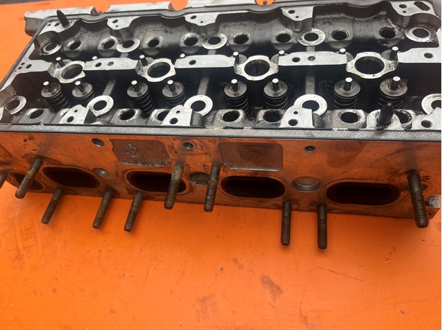 05L103061AJ VAG Головка блока цилиндров (ГБЦ) купить в Николаев