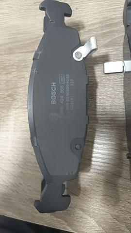 0986424666 BOSCH Передние тормозные колодки купить в Хмельницкий