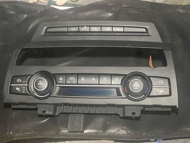 Блок кнопок центральной консоли 61319202037 BMW