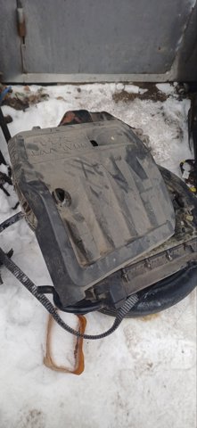 Крышка мотора декоративная Додж Авенджер