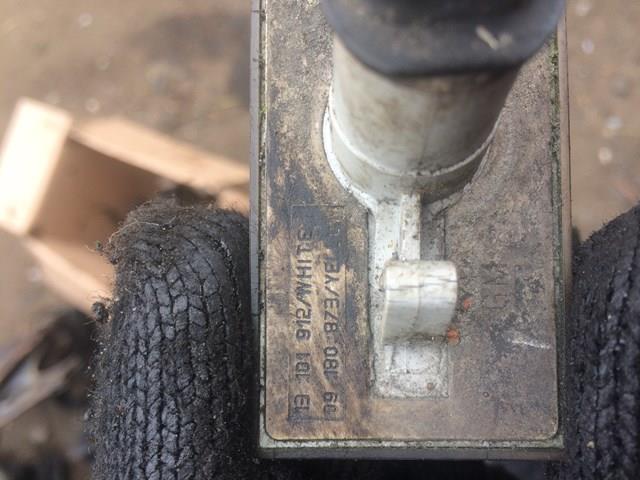 Указатель поворота правый 13101912 GM