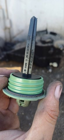 Крышка бачка насоса ГУР 1J0422376A VAG