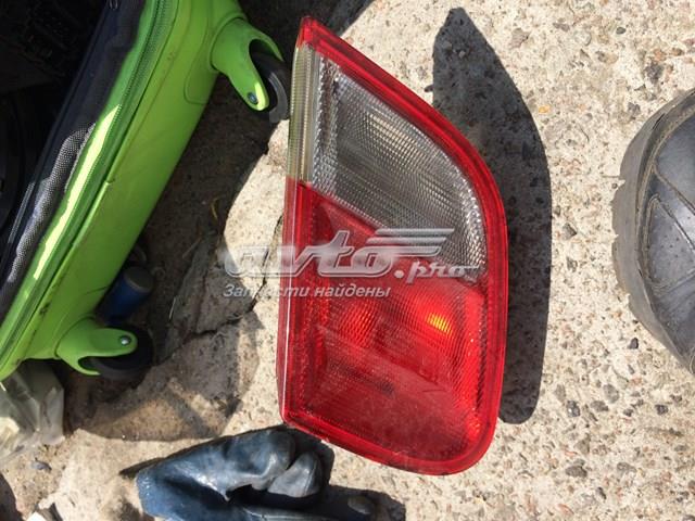 Задняя левая внутренняя фара 2088200564 MERCEDES