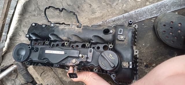 224102F600 HYUNDAI Крышка клапанная купить в Тернополь