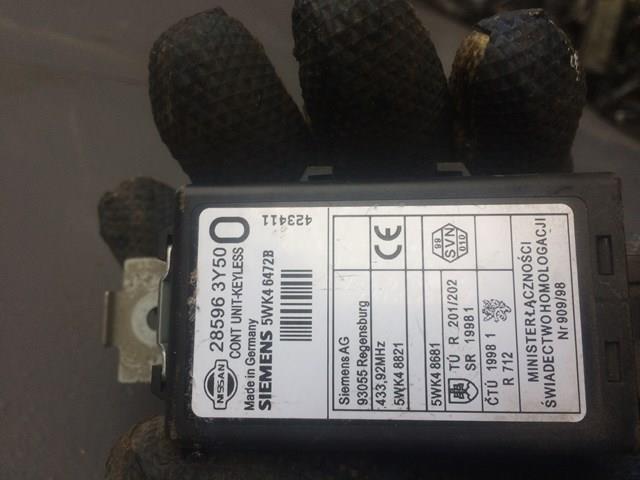 285963Y500 NISSAN Датчик бесключевого доступа двери (приемник ключа) купить в Львов