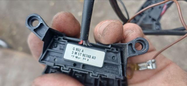 Блок кнопочных переключателей рулевого колеса 3M5T9E740AD FORD