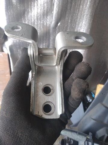 6872012151 TOYOTA Петля двери передней левой купить в Винница