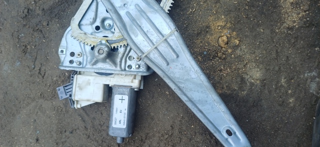 Стеклоподъемник задней левой двери 6984005100 TOYOTA