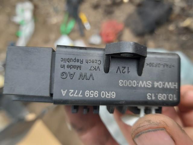 Реле подогрева сиденья 6R0959772A VAG