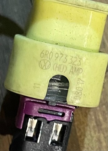 6R0973323 VAG купить в Сумы