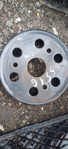 Шкив насоса гидроусилителя руля 7700105710 RENAULT