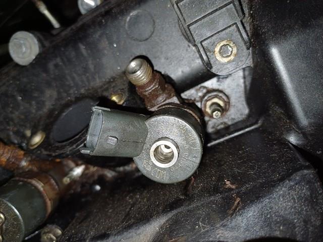 LAND ROVER 7785983 в наличии Ужгород