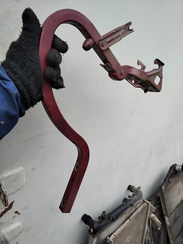 79220C1000 HYUNDAI Петля крышки багажника купить в Харьков