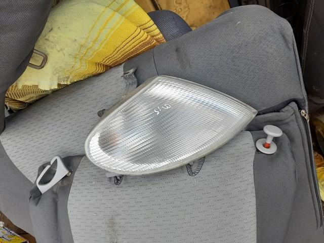 Поворотник правый Ford Galaxy 1 VX
