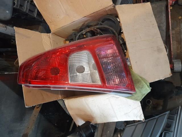 Задняя правая фара 8200744759 RENAULT
