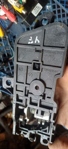826103S000 HYUNDAI купить в Житомир
