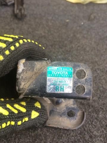 Датчик подушки безопасности 8917342070 TOYOTA