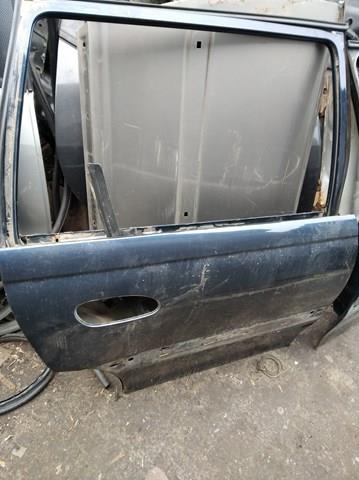 Задняя правая дверь 90460798 GM