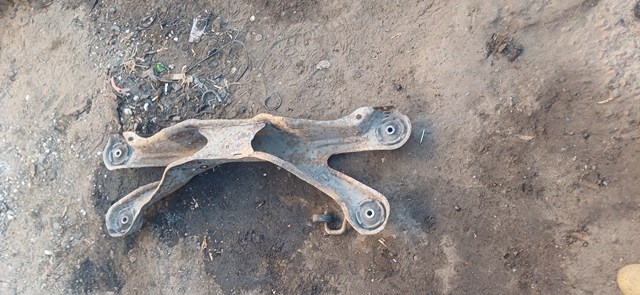 Подрамник задней подвески Opel Vectra B