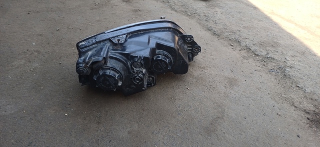 921013E010 HYUNDAI Фара левая купить в Ужгород