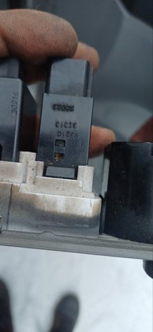 932103E010 HYUNDAI купить в Чернигов