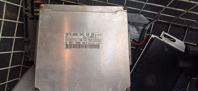 Компьютер двигателя A0265456932 MERCEDES