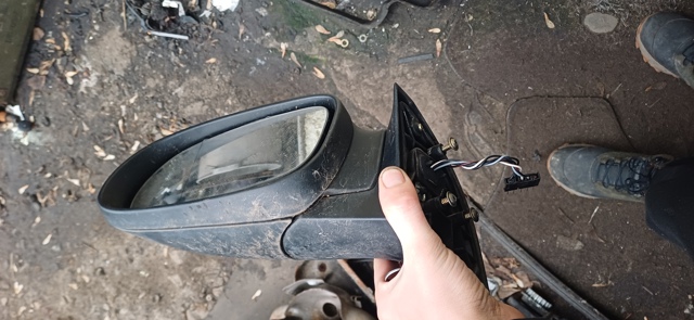 Зеркало левое A1688100176 MERCEDES