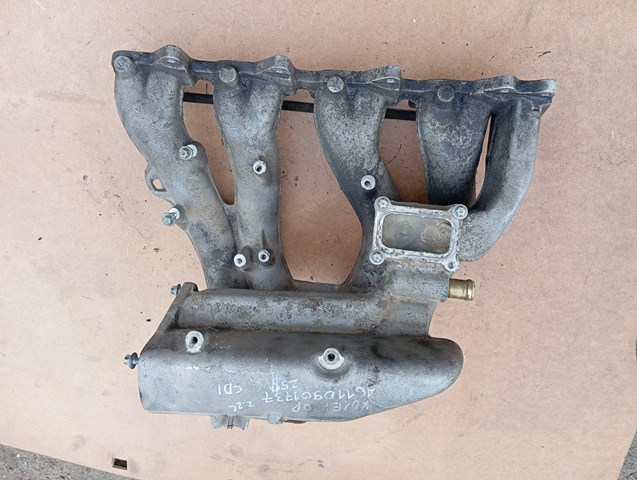 Коллектор впускной A6110901737 MERCEDES