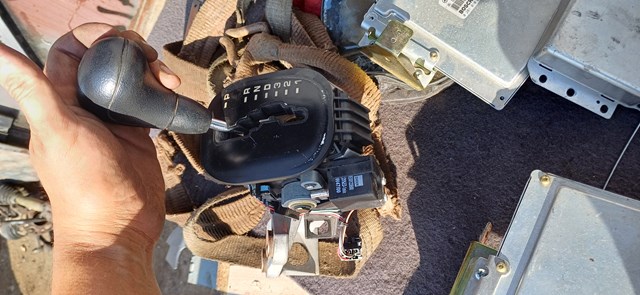 Рычаг переключения передач Mercedes Vito I