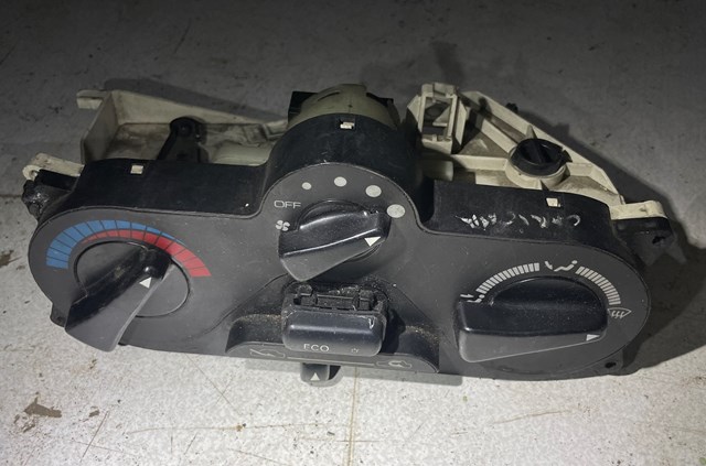 MB947678 MITSUBISHI Блок управления режимами отопления/кондиционирования купить в Днепр