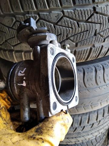 Дроссельная заслонка в сборе MHB000080 LAND ROVER