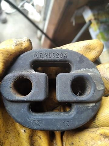 Крепление глушителя MR266294 CHRYSLER