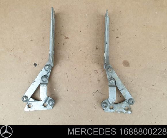 1688800228 MERCEDES Петля капота правая купить в Ровно
