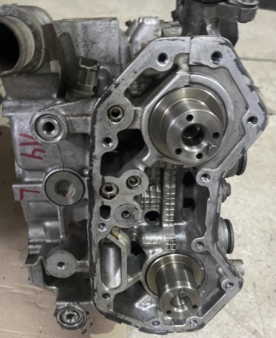 SUBARU 11063AB020 Головка блока цилиндров (ГБЦ) левая в наличии Кривой Рог