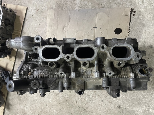 11063AB020 SUBARU Головка блока цилиндров (ГБЦ) левая купить в Украина