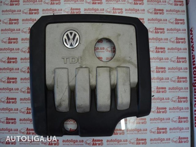 Крышка мотора декоративная Volkswagen Passat B6