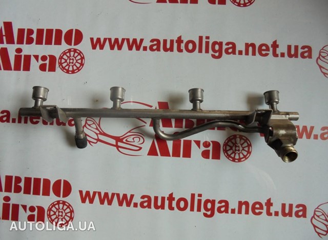 Топливная рампа 0817715 OPEL