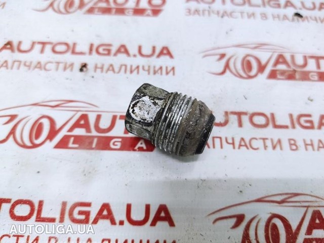 Гайка колесная 09594683 GM