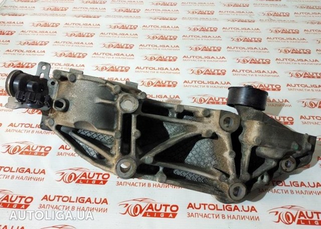 Крепление генератора 117103585R NISSAN