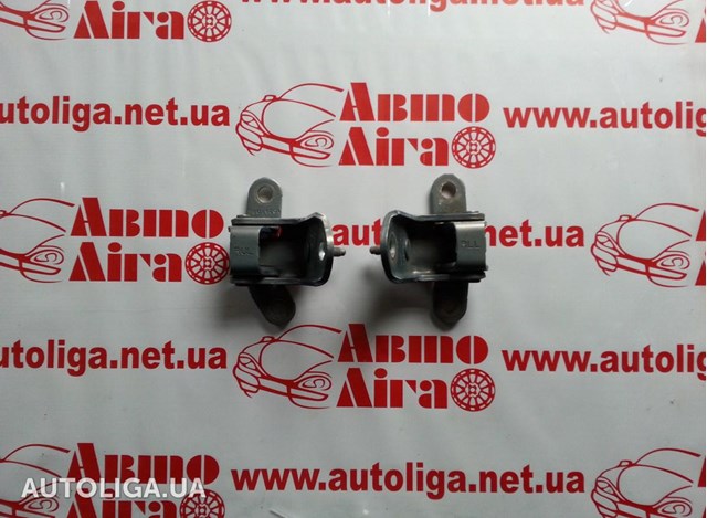 Дверной шарнир задний левый 1547839 FORD