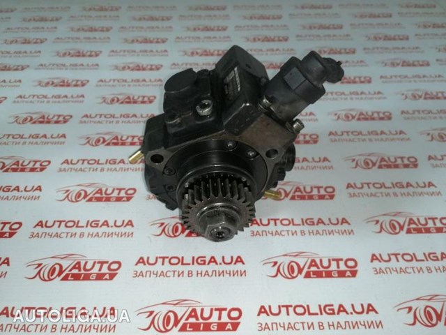 Насос топливный высокого давления 167002972R RENAULT