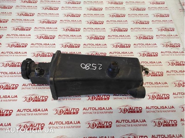 Бачок радиатора 17137787039 BMW