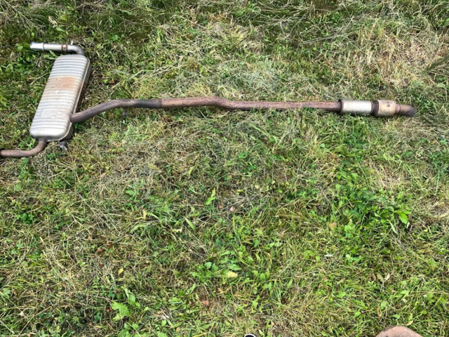 Глушитель  18308627271 BMW