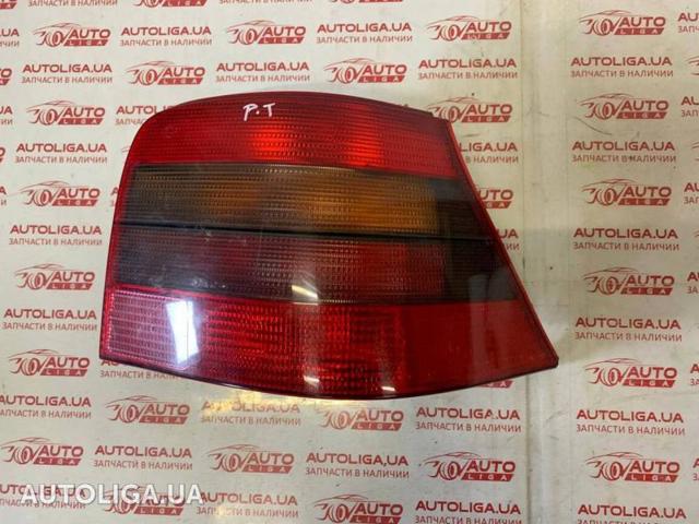 Фонари задние Volkswagen Golf 4