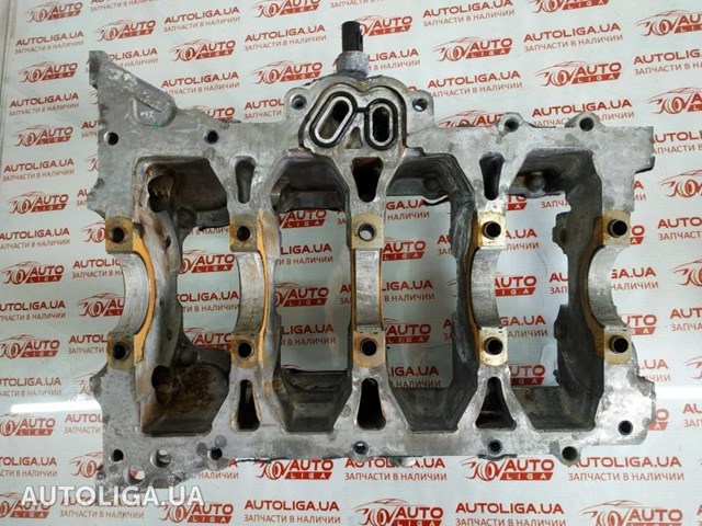 Пенек 211002E050 HYUNDAI