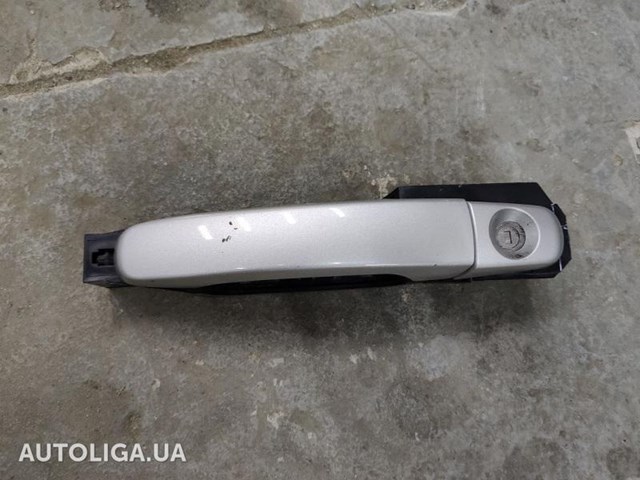 Ручка двери в сборе 22867552 GM