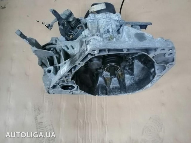 Механическая коробка переключения передач 320101KA0C NISSAN